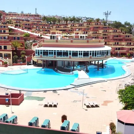 Apartamento, pool, próxima a restaurantes, playa em Tenerife Sur Costa Adeje (Tenerife)