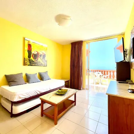 Apartamento, pool, próxima a restaurantes, playa em Tenerife Sur *