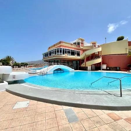 Apartamento, pool, próxima a restaurantes, playa em Tenerife Sur Costa Adeje (Tenerife)