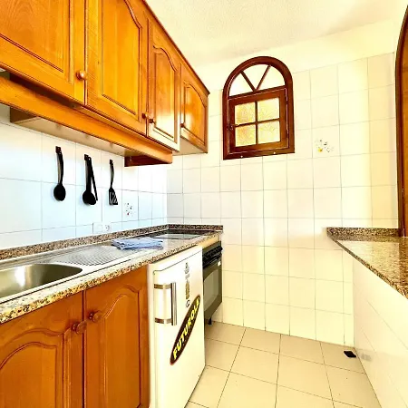 Apartamento, pool, próxima a restaurantes, playa em Tenerife Sur Costa Adeje (Tenerife)