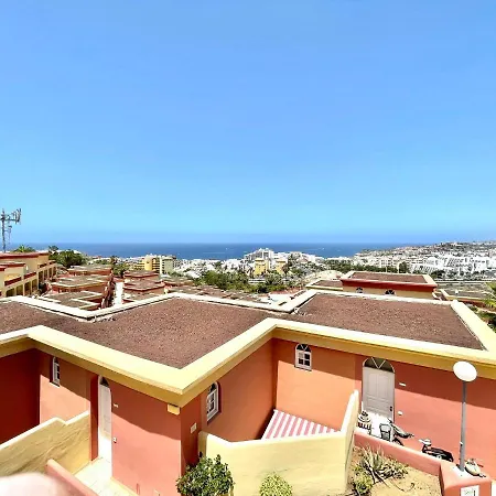 Apartamento, pool, próxima a restaurantes, playa em Tenerife Sur Costa Adeje (Tenerife)