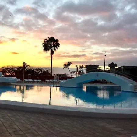 Apartamento, Pool, Proxima A Restaurantes, Playa Em Tenerife Sur Lägenhet